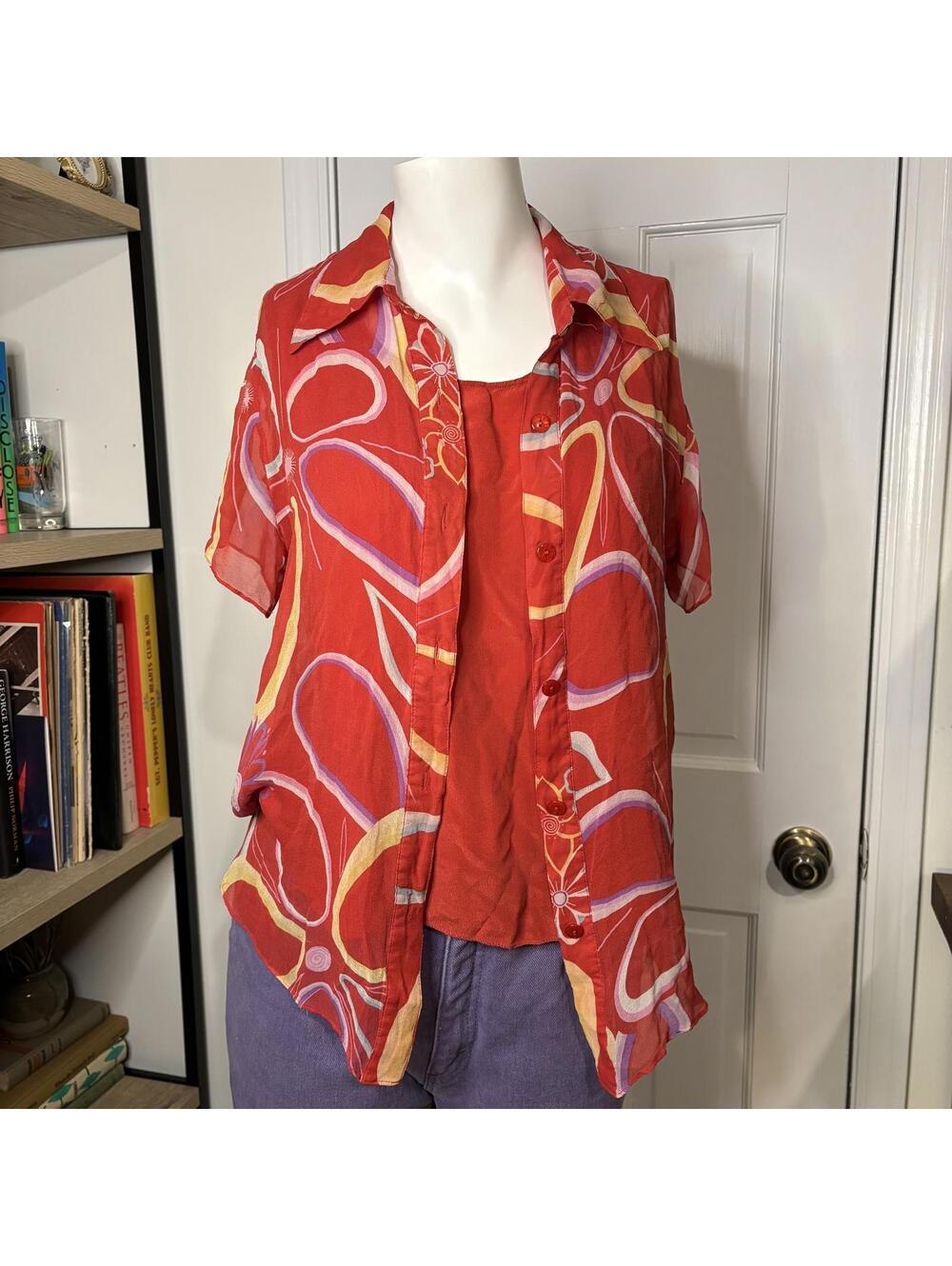 NY Design Company Vtg Red Floral Silk Blouse